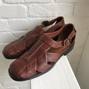 Cole Haan Brown Leather Sandal Vibram vintage